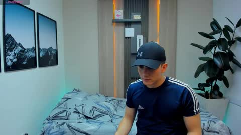 Snapshot of alan_nd_kevin chatting on 02.17.26 Alan Kevin can we reach 100 thumbs up please guys online show from 02.17.26