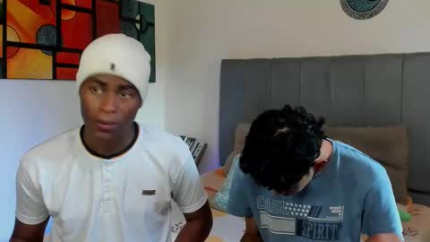 Alan and Criss - WE JUST FRIENDS WITH BENEFITS BOTH VERS online show from 11.17.25