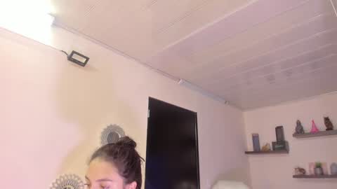 Maeve  online show from 12.02.24