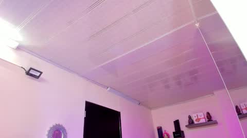 Maeve  online show from 02.24.25