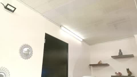 Maeve  online show from 09.24.25