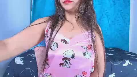 Snapshot of alana_pink95 chatting on 06.19.26 alana_pink95 online show from 06.19.26
