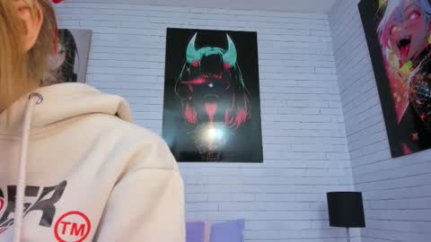 Snapshot of alanahell_ chatting on 02.16.26 ALANA online show from 02.16.26