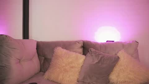 Alanna online show from 04.10.26