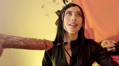 ALANA Please follow me  online show from 11.12.25