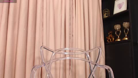 Alana  online show from 01.10.25