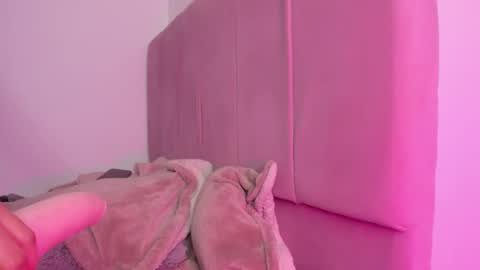 Alana online show from 02.24.26