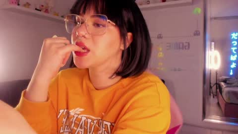 albaandthayron online show from 01.22.25