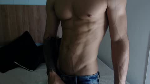 Snapshot of albertbernal69 chatting on 02.08.25 Albert online show from 02.08.25