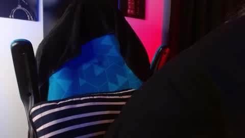 Snapshot of albertbernal69 chatting on 11.28.25 Albert online show from 11.28.25