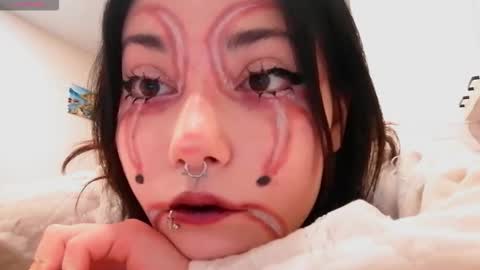 Im Katrina online show from 10.11.25