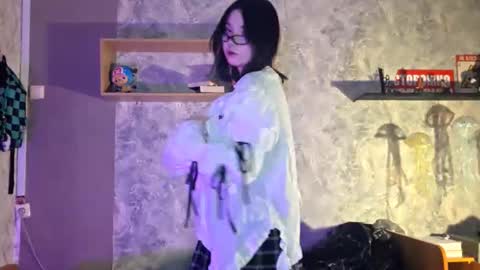 Im Katrina online show from 12.21.25