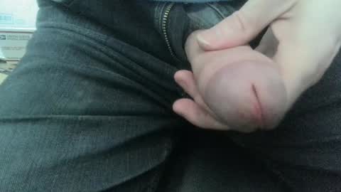 Snapshot of alchemerchrome chatting on 12.09.24 alchemerchrome online show from 12.09.24