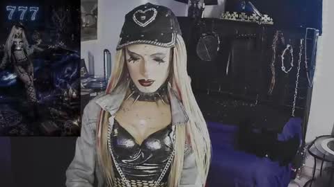 Snapshot of alchemymistic chatting on 06.08.26 Mistic witch online show from 06.08.26