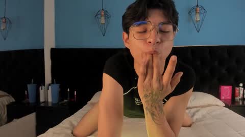 ale_aurarashi online show from 10.02.25