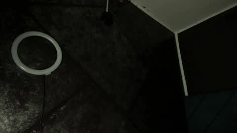 ALEC ANDREWS online show from 02.21.25