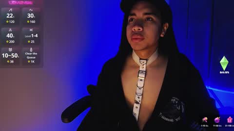 Snapshot of aleclightwood_ chatting on 01.12.25 Alec online show from 01.12.25