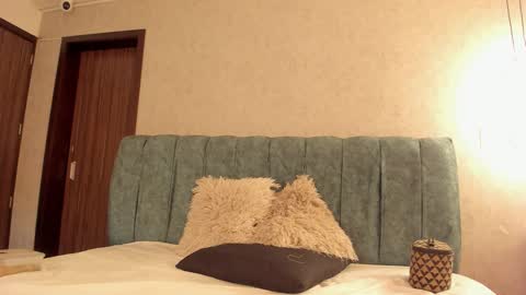 Aleera online show from 02.14.26