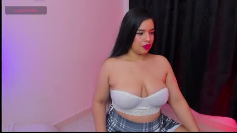 Roxana online show from 04.16.26