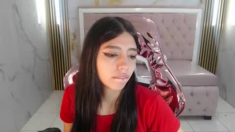 Snapshot of alehp_rose_s chatting on 11.13.25 Ale online show from 11.13.25