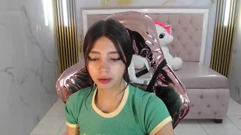 Snapshot of alehp_rose_s chatting on 11.22.25 Ale online show from 11.22.25