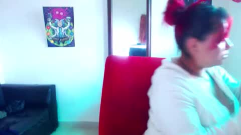 aleja online show from 11.17.25