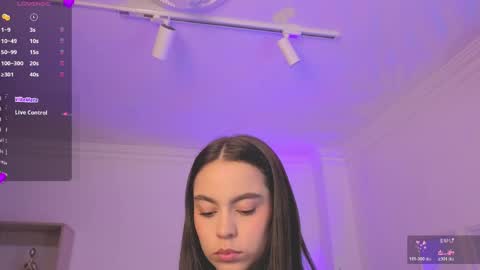 Alejandra online show from 04.13.26