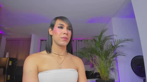 A L E J A N D R A online show from 03.09.25