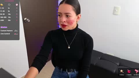 Snapshot of alejandra8__ chatting on 02.06.25 I will not be online from December 7th to December 18th Last vacation trip online show from 02.06.25