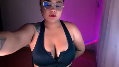 Alejandra  online show from 12.16.24