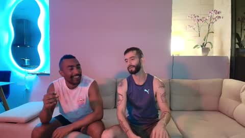 Alejandro Hernndez online show from 02.25.25