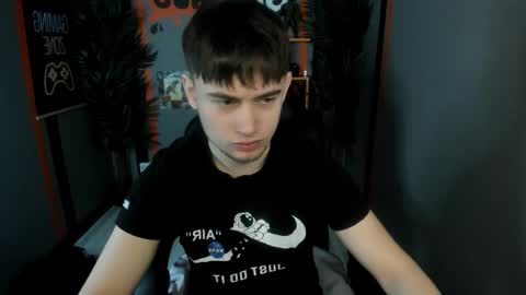 Snapshot of alejandro_ellias chatting on 03.21.26 Alejandro online show from 03.21.26