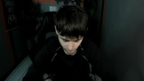 Snapshot of alejandro_ellias chatting on 03.29.26 Alejandro online show from 03.29.26