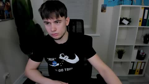 Snapshot of alejandro_ellias chatting on 04.02.26 Alejandro online show from 04.02.26