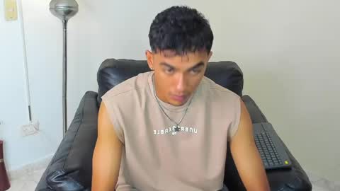 Snapshot of alejandro_williams chatting on 06.07.26 Alejandro williams online show from 06.07.26