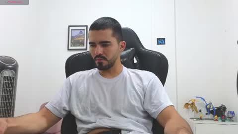 alejandroo_7 online show from 07.02.26