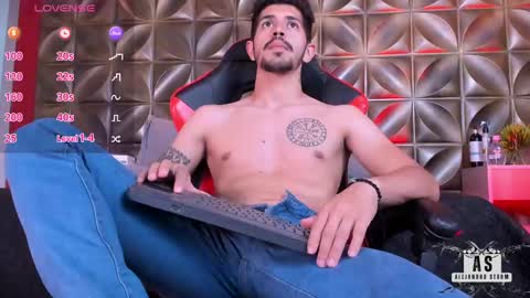 Snapshot of alejandrostorm chatting on 02.20.25 Alejo online show from 02.20.25