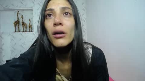 Snapshot of alejaxxxhot chatting on 02.14.26 alejaxxxhot online show from 02.14.26