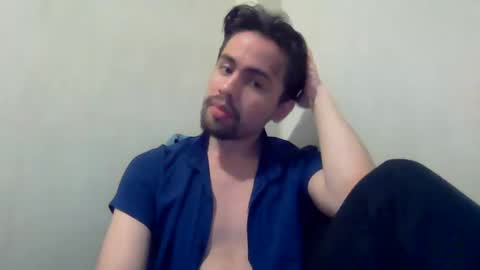 alejo_shy online show from 01.01.25
