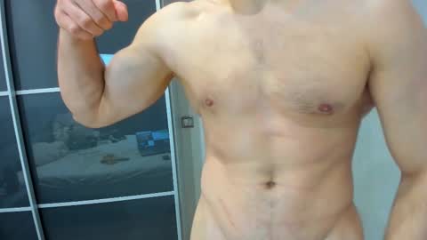 aleks_brown online show from 03.05.25