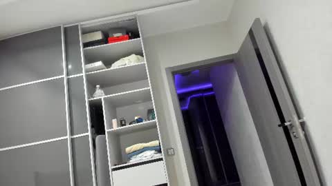 aleks_brown online show from 06.24.26