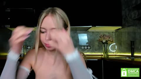 Next stream - 2 dec -  online show from 01.22.25