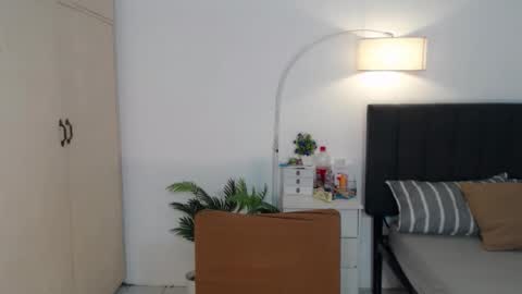 alenajones online show from 12.09.24