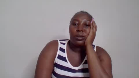 Snapshot of alesha_ chatting on 01.08.26 Noreen Kennth and Emilly online show from 01.08.26