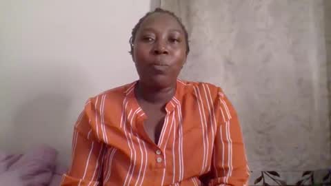 Snapshot of alesha_ chatting on 03.01.26 Noreen Kennth and Emilly online show from 03.01.26