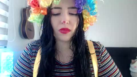 Aleska online show from 10.21.25