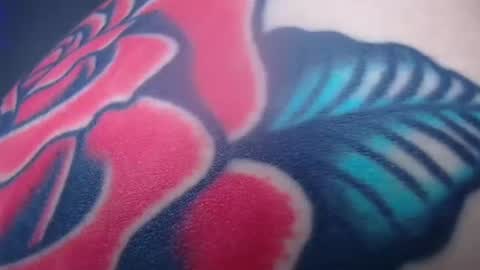 QUEEN OFF MILk  IM BACK  15 NOV online show from 01.11.25