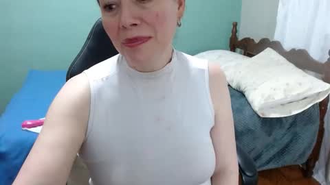 Snapshot of aleska_sex chatting on 11.13.25 ALESKA online show from 11.13.25