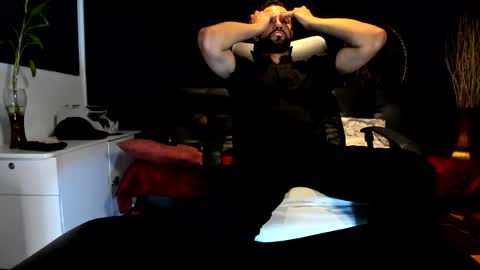 Snapshot of alessandro__wye chatting on 10.27.25 ALESSANDRO WYE online show from 10.27.25