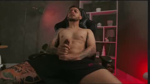 Alessandro INDEPENDENT MODEL online show from 09.28.25